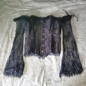 Small Black Lace Bell Sleeve Corset